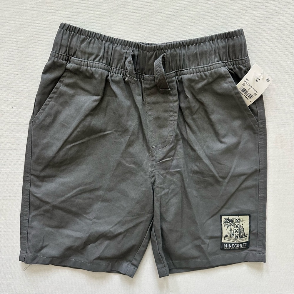 Gray Minecraft Shorts Size XS (4/5) Boys